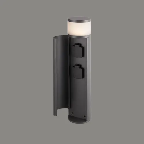 H163 tall bollard/pole light with 2 power outlets